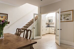 Sloane Gardens by Onefinestay