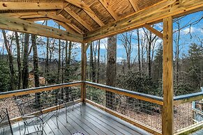 Black Mountain Treehouse