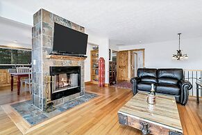 Black Mountain Treehouse