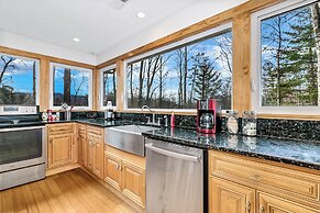 Black Mountain Treehouse