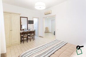 Hotiday Room Collection - Massa Lubrense