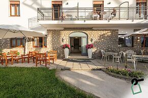 Hotiday Room Collection - Massa Lubrense