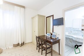 Hotiday Room Collection - Massa Lubrense