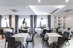 Hotiday Room Collection - Massa Lubrense