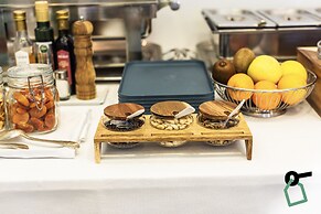 Hotiday Room Collection - Massa Lubrense