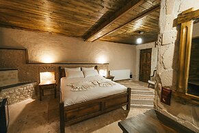 Cappatria Cave House