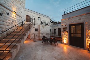 Cappatria Cave House