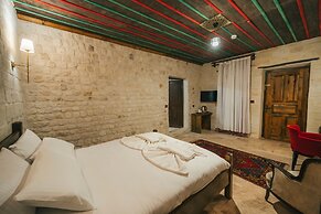 Cappatria Cave House