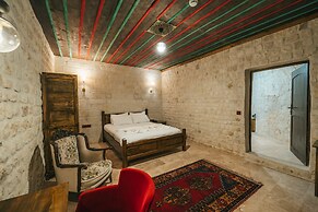 Cappatria Cave House