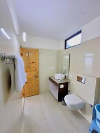 Shree Parijat Resort