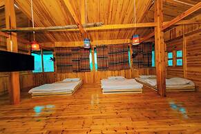 Alu Homestay Ta Phin