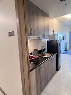 Unistay Coast Res R19 with Bal-Sunset Vw