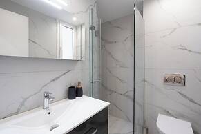 Upscale Apartment in Chalandri with Large Terrace