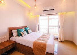 Sea Horizon Luxury Villas