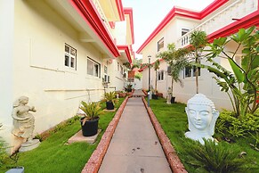 Sea Horizon Luxury Villas