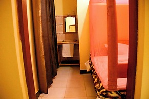 CAJANUS INN