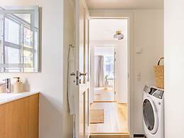 Sanders Regent Bright 1 Bdr Apt