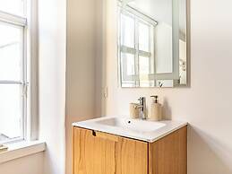 Sanders Regent Bright 1 Bdr Apt