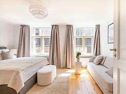 Sanders Regent Bright 1 Bdr Apt