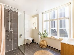 Sanders Regent Bright 1 Bdr Apt