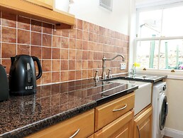 Dromore Cottage