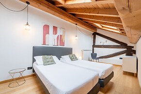 Palazzo Odescalchi by Wonderful Italy - Apt 9