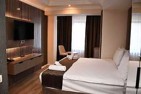 Jade Boutique Hotel