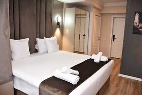 Jade Boutique Hotel