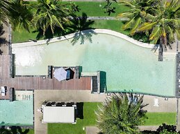 Leaf Luxe - 9 Pools BBQ Gym