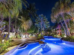 Leaf Luxe - 9 Pools BBQ Gym