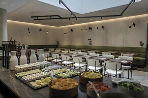 HOTIDAY Room Collection - Milano Cinque Giornate