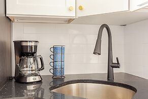 Cozy Stay near Fishtown & City Center