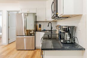 Cozy Stay near Fishtown & City Center