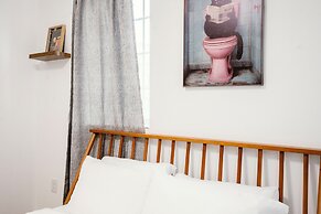 Cozy Stay near Fishtown & City Center