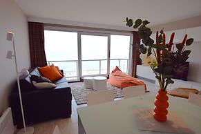 Coastal Apartment in Middelkerke Steps From the Sea