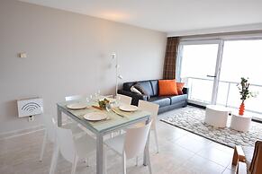 Coastal Apartment in Middelkerke Steps From the Sea