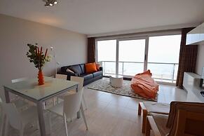 Coastal Apartment in Middelkerke Steps From the Sea