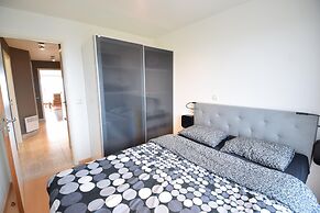 Coastal Apartment in Middelkerke Steps From the Sea