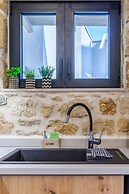 Evangelia Casa-comfy stay centrally