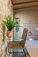 Evangelia Casa-comfy stay centrally