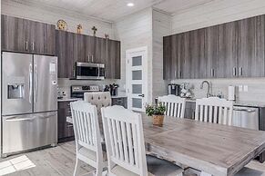 Tranquil Waters 8 Bedroom Home