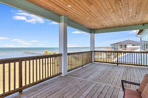 Tranquil Waters 8 Bedroom Home