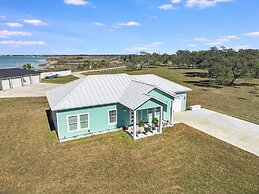 Tranquil Waters 8 Bedroom Home