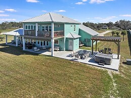 Tranquil Waters 8 Bedroom Home