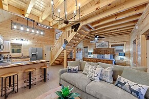 Knock On Wood 1 Bedroom Cabin