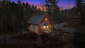 Knock On Wood 1 Bedroom Cabin