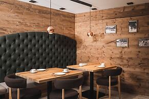 DISTINCTIVE LUXURY DOLOMITI APARTMENTS TERRE71