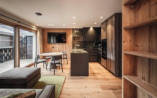 DISTINCTIVE LUXURY DOLOMITI APARTMENTS TERRE71