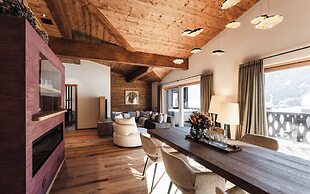 DISTINCTIVE LUXURY DOLOMITI APARTMENTS TERRE71