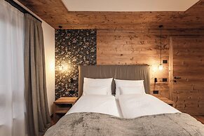 DISTINCTIVE LUXURY DOLOMITI APARTMENTS TERRE71